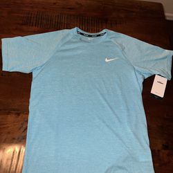 Men’s Nike Dry-Fit Active Shirt 