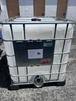 275 Gallon Plastic Totes With Cage Food Grade. 