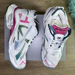 Balenciaga Sneakers 