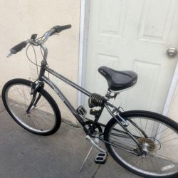 RALEIGH BIKE SIZE 26