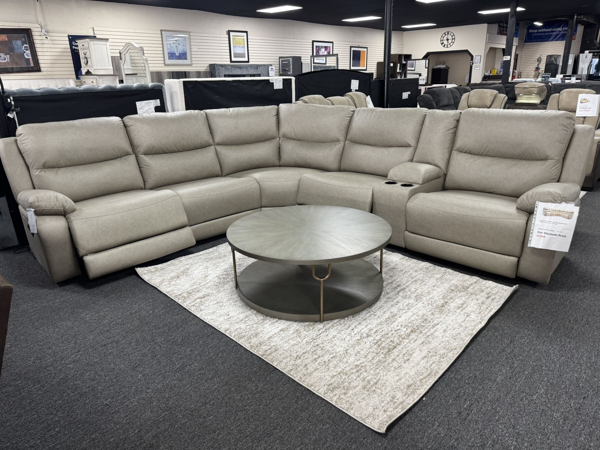 Power Recliner Sectional. 🚚WE DELIVER🚚