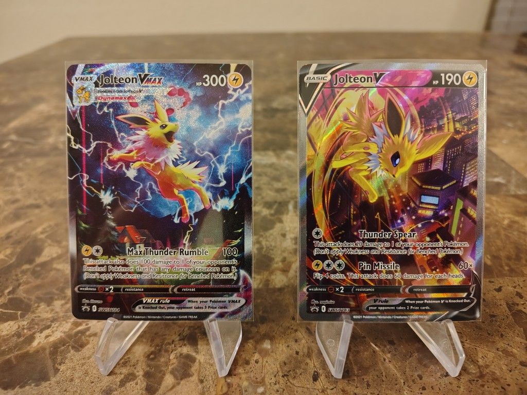 Jolteon VMax and V Alt Art🔥
