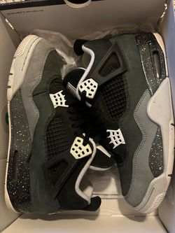 AJ FEAR 4’Z