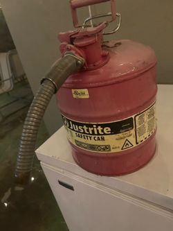 Gas tank