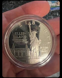 TWO 1986 United States Liberty Coin (1.54 oz Troy Silver total)