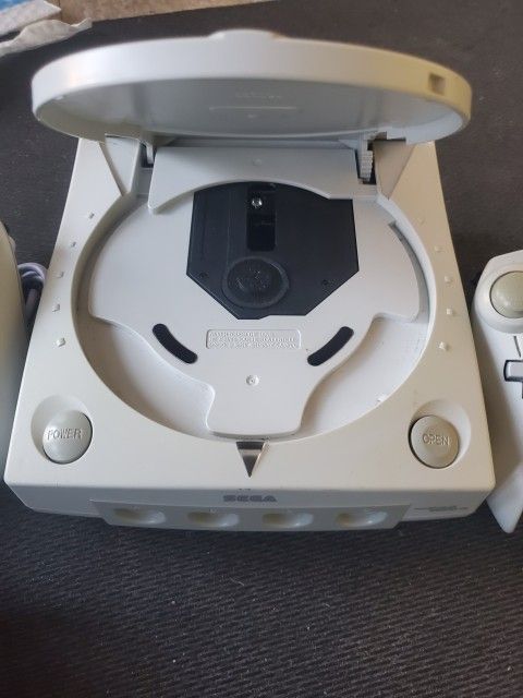 Sega Dreamcast 