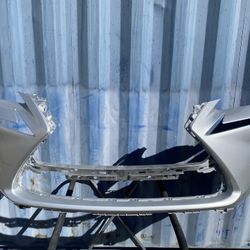 2015,2016,2017,2018 Lexus NX200t NX300 NX300h Front Bumper