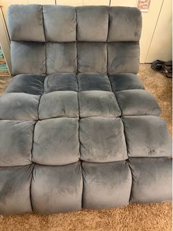 Chaise lounge