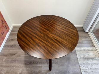 46" Round Wood Dining Table | 3 Linen Tablecloths Included | Modern Contemporary Style
