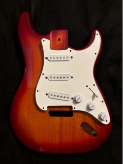Stratocaster “Nice” Body (undrilled) with Loaded Pickguard