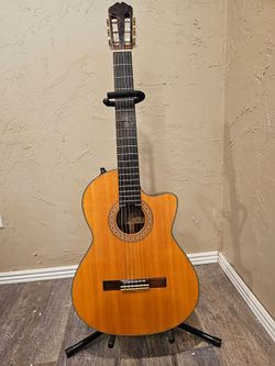 Alvarez Yairi CY127ce Classical Guitar