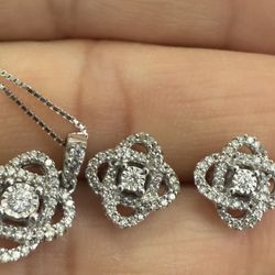 Earring And Pendant Set