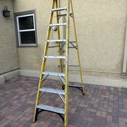 Husky 8’ Fiberglass Ladder $30 