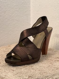 Kenneth Cole Reaction Women’s Sweet Chip Bronze Platform Sandals