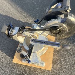 Kobalt Compact 7-1/4-in 10-Amp Single Bevel Sliding Compound Corded Miter Saw