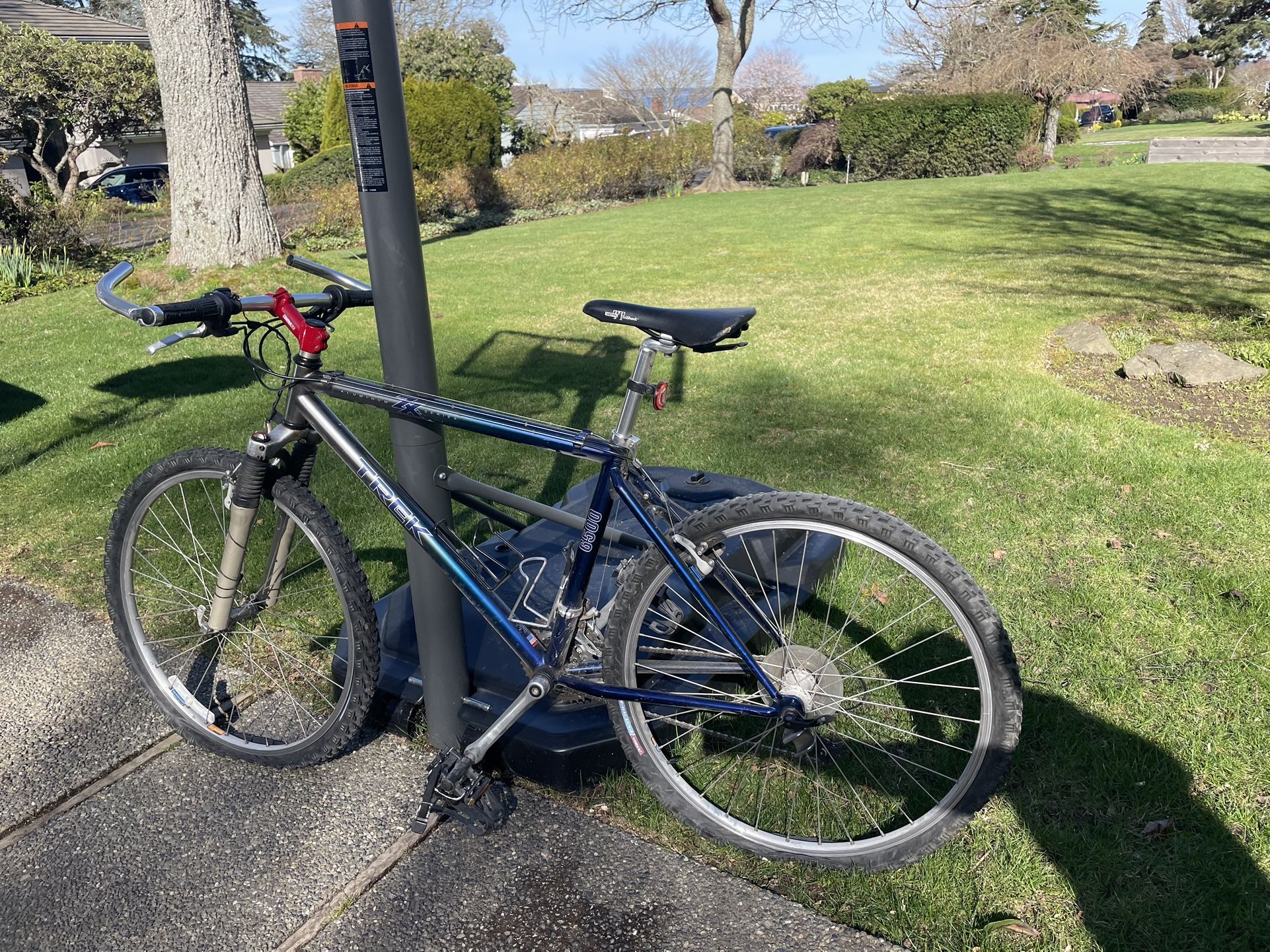 Trek 6500 Aluminum Frame Mountain Bike