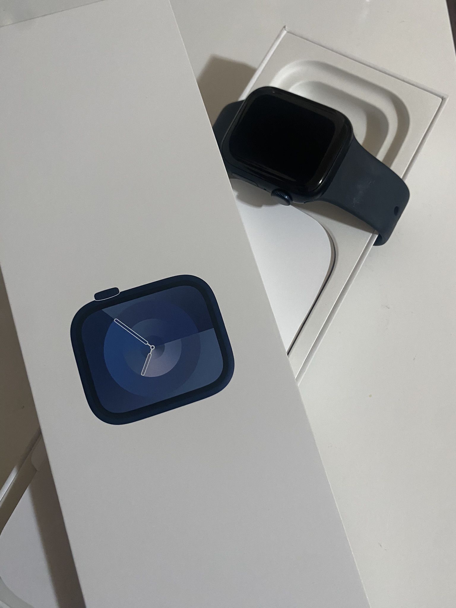 Apple Watch Series 9 GPS 41mm Color Midnight