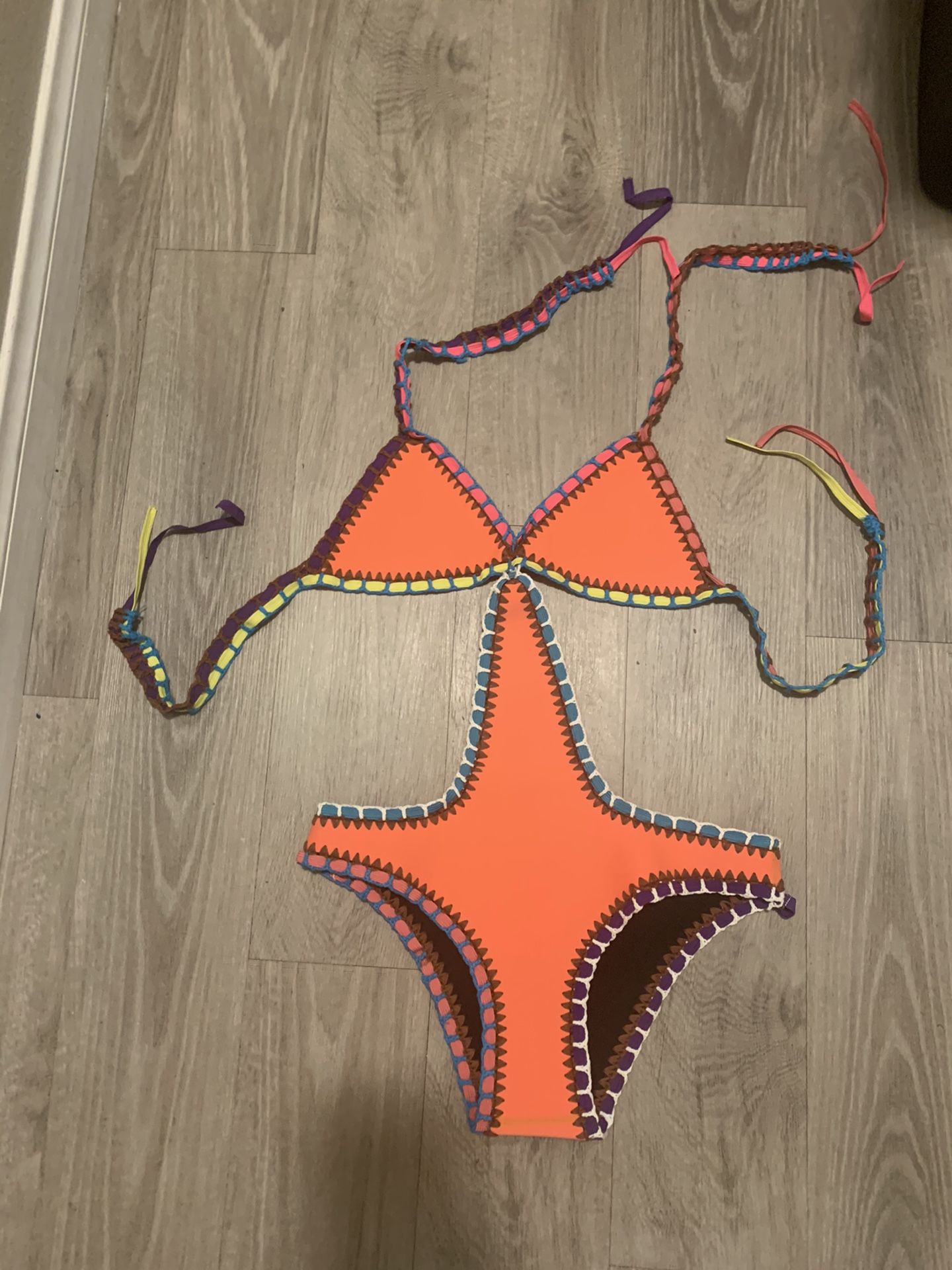 Orange monokini
