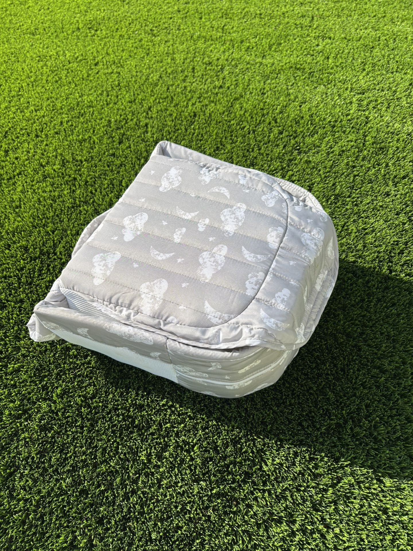 Infant Compact Travel Bassinet