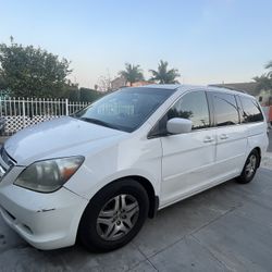 2005 Honda Odyssey