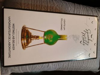 Misting Light Up Lab Beaker Prop