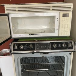 Oven And Microwave 