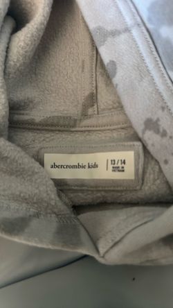 Girls sweater gently used