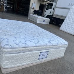 Queen Mattress Set 🦖