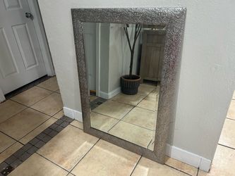 Rectangular Wall Mirror with Textured Silver Frame