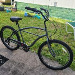 Sun Revolutions Cruiser Bike