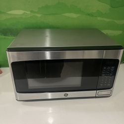 Large Microwave 