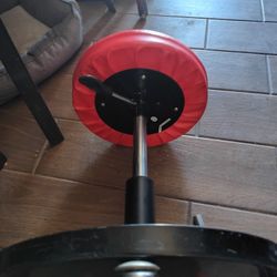Pneumatic creeper seat