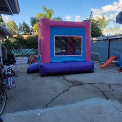 Bounce House 