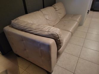 Italian Leather Furniture 3 Piece Set $1000