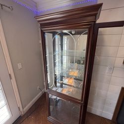 2 China hutch/cabinet with lights