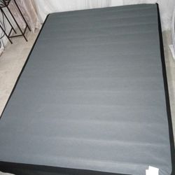 ASHLEY FURNITURE Full Size Platform Box Spring .