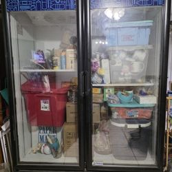 Fresh Flower Refrigerator/ Refrigerador De Flores Frescas