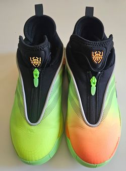 Adidas Men’s9  D.O.N. Issue 7 Basketball Shoes-JS2592 Neon Orange Green.
Excellent condition 
Like new
No box 
Super clean inside and out
 please see 