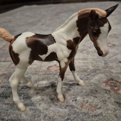 Breyer Traditional Series Horse - Takoda - Amber Pinto Foal