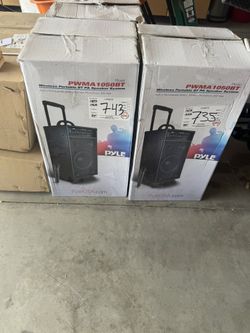 Pyle Bluetooth Speaker/2 Microphone Ports/Guitar