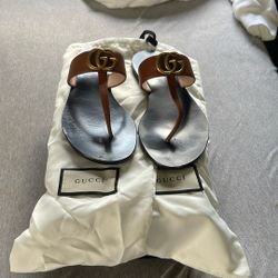 Guuci Sandals