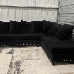 Black Nailhead Trim 2 Piece Sectional