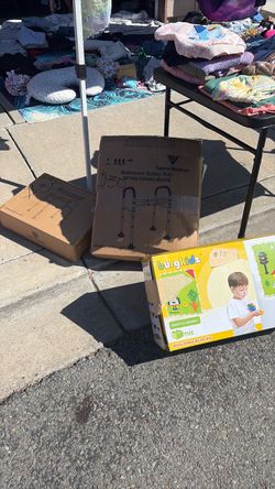 Community Garage Sale!