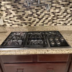 Wolf Gas CookTop 36