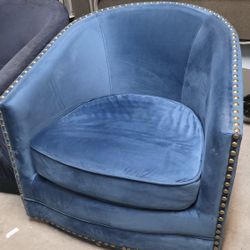 Swivel Accent Blue Chairs NEGOTIABLE 