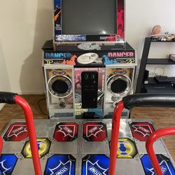 EXCEED 2 DANCE ARCADE GAME MACHINE! Like DDR