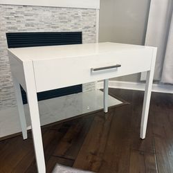 Crate and Barrel - Ever Simple Modular White Wood Kids Desk with Drawer