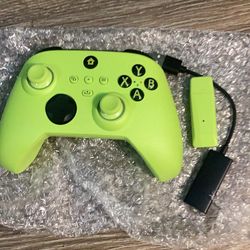 New Wireless Controller for the PC, With RGB LED Light, Mappable Buttons, With 2.4GHZ Wireless Adapter Gamepad (Electric Volt)