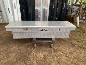 TOOL BOX GOOD CONDITION