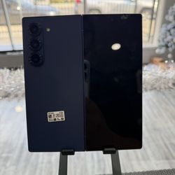 Samsung Z Fold 6 512gb Unlock Small Screen Crack 